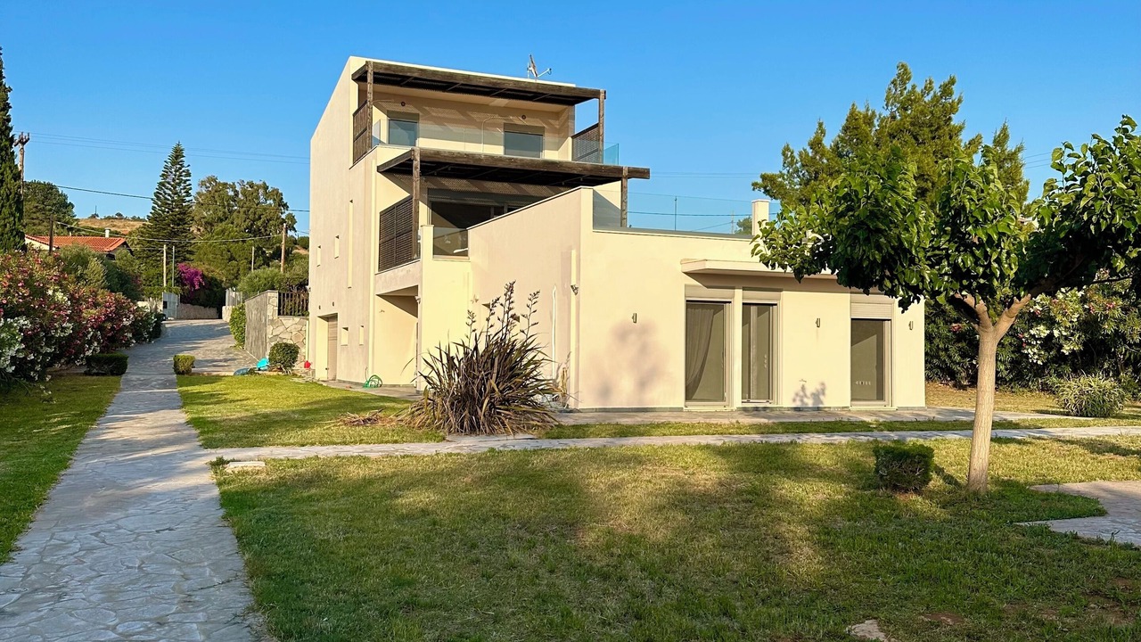 Photo of Outdoor in Karystos