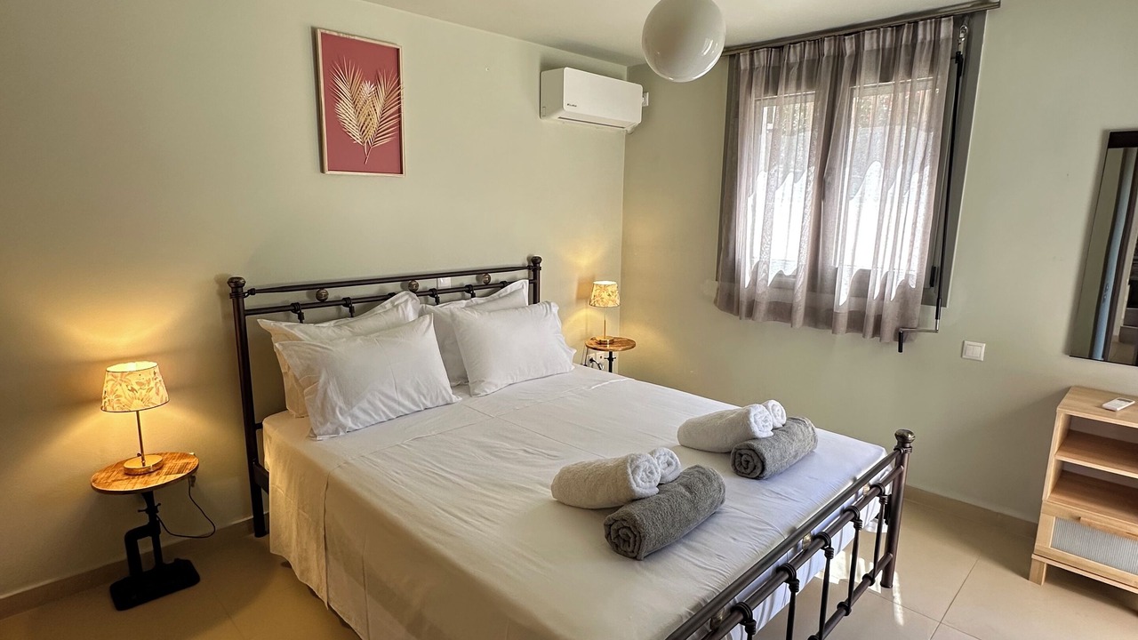 Photo of Bedroom in Karystos