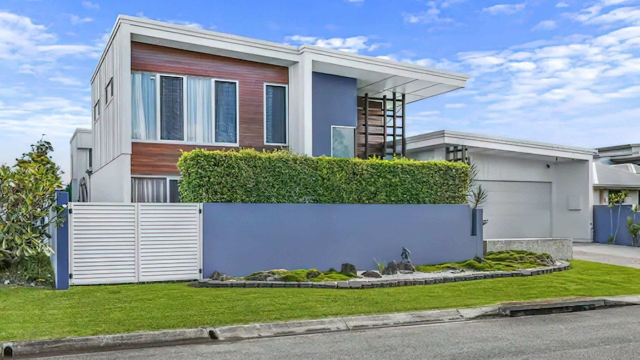 Photo of Outdoor in Pelican Waters