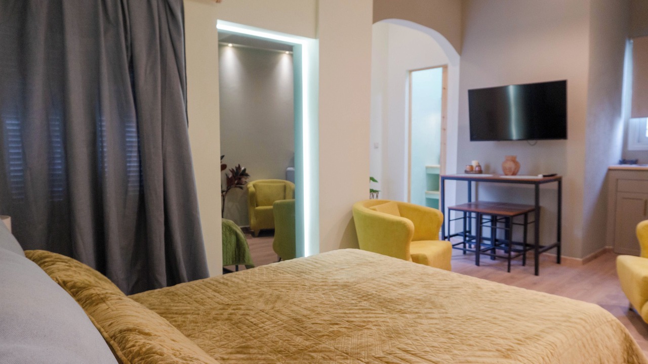 Photo of Bedroom in Metaxourgio