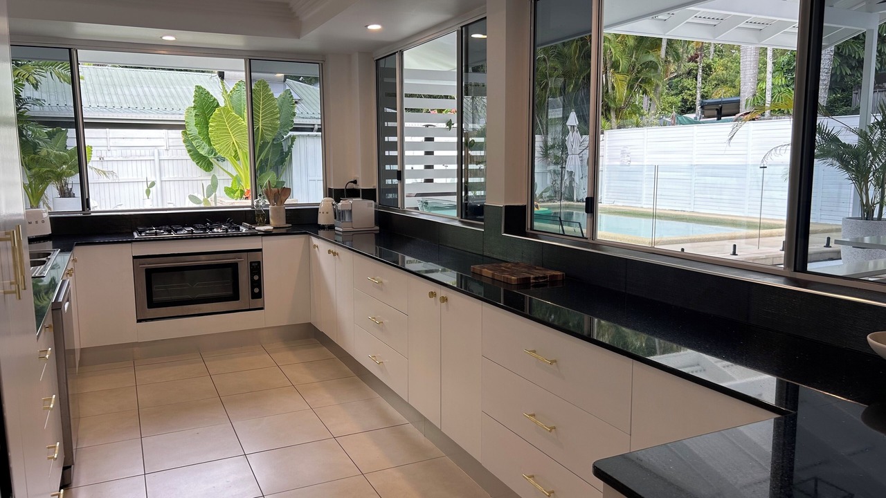 Photo of Kitchen in Kewarra Beach
