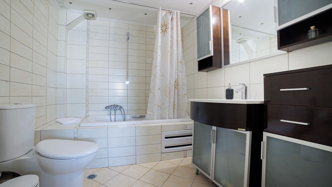 Photo of Bathroom in Mikrolimano