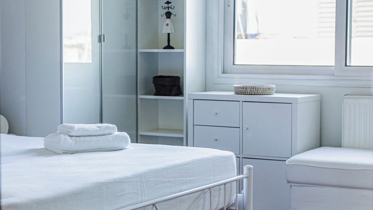 Photo of Bedroom in Mikrolimano