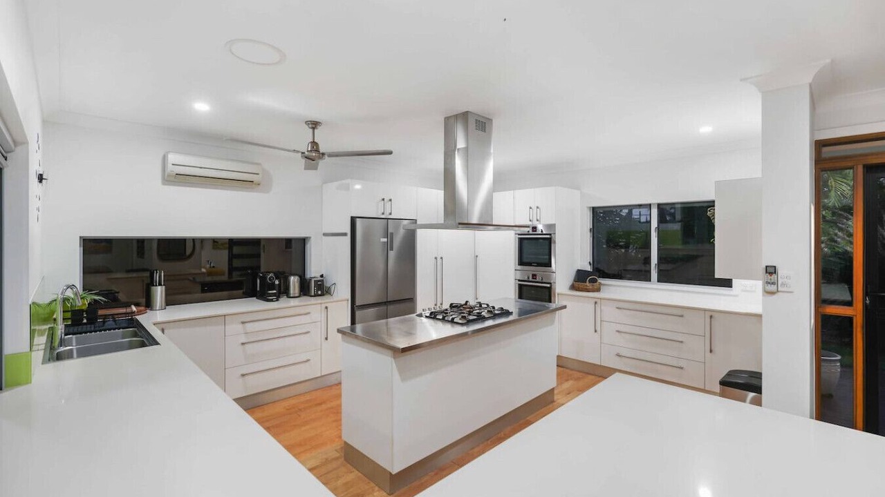 Photo of Kitchen in Trinity Beach