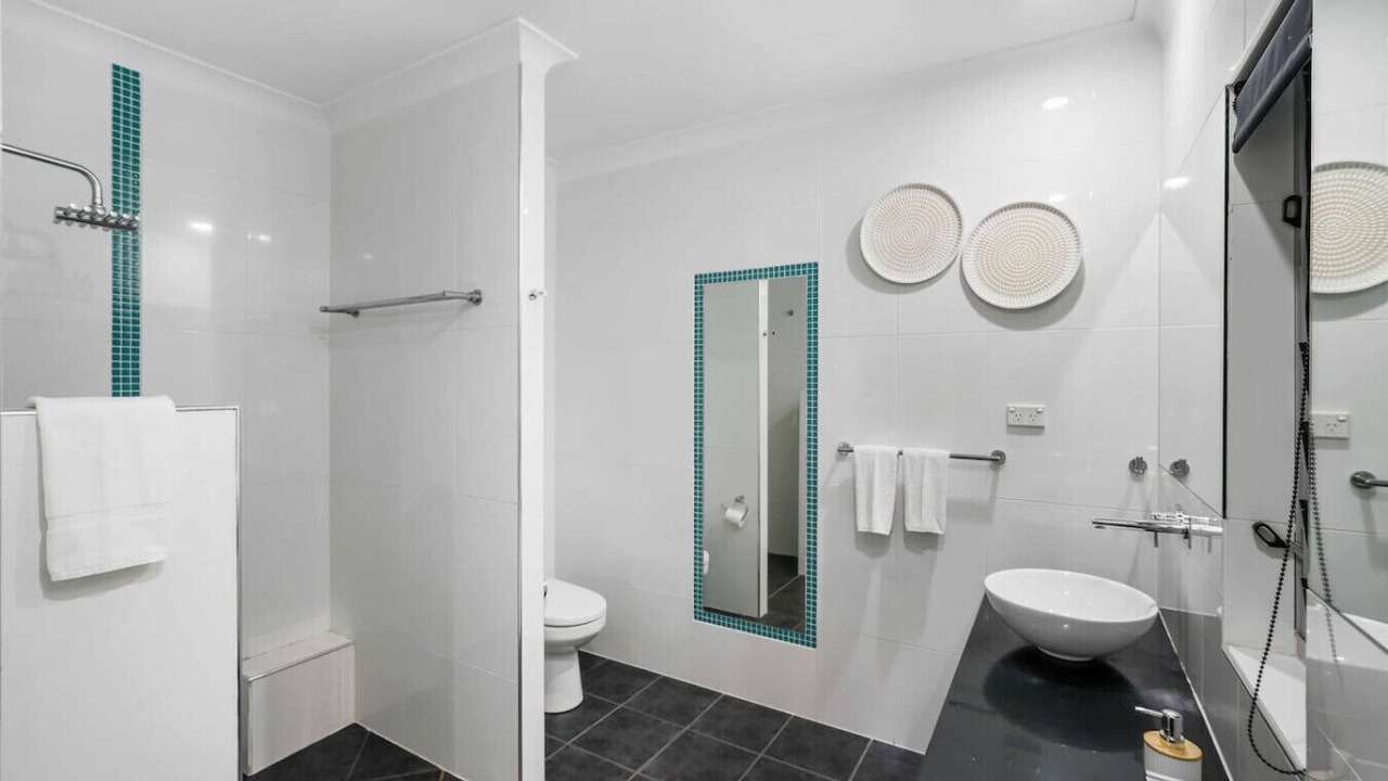 Photo of Bathroom in Trinity Beach