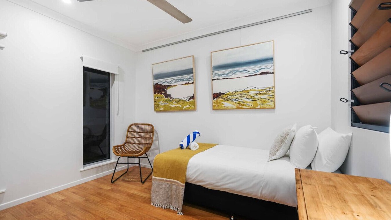 Photo of Bedroom in Trinity Beach