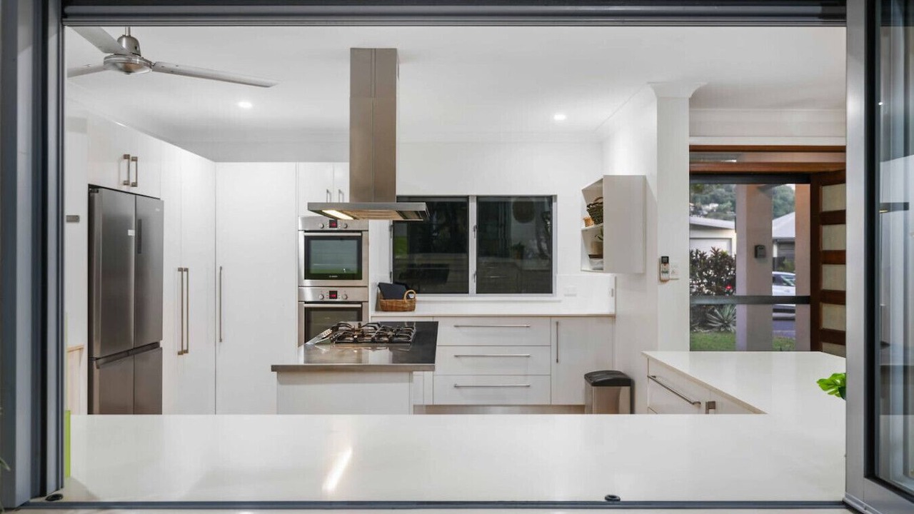 Photo of Kitchen in Trinity Beach