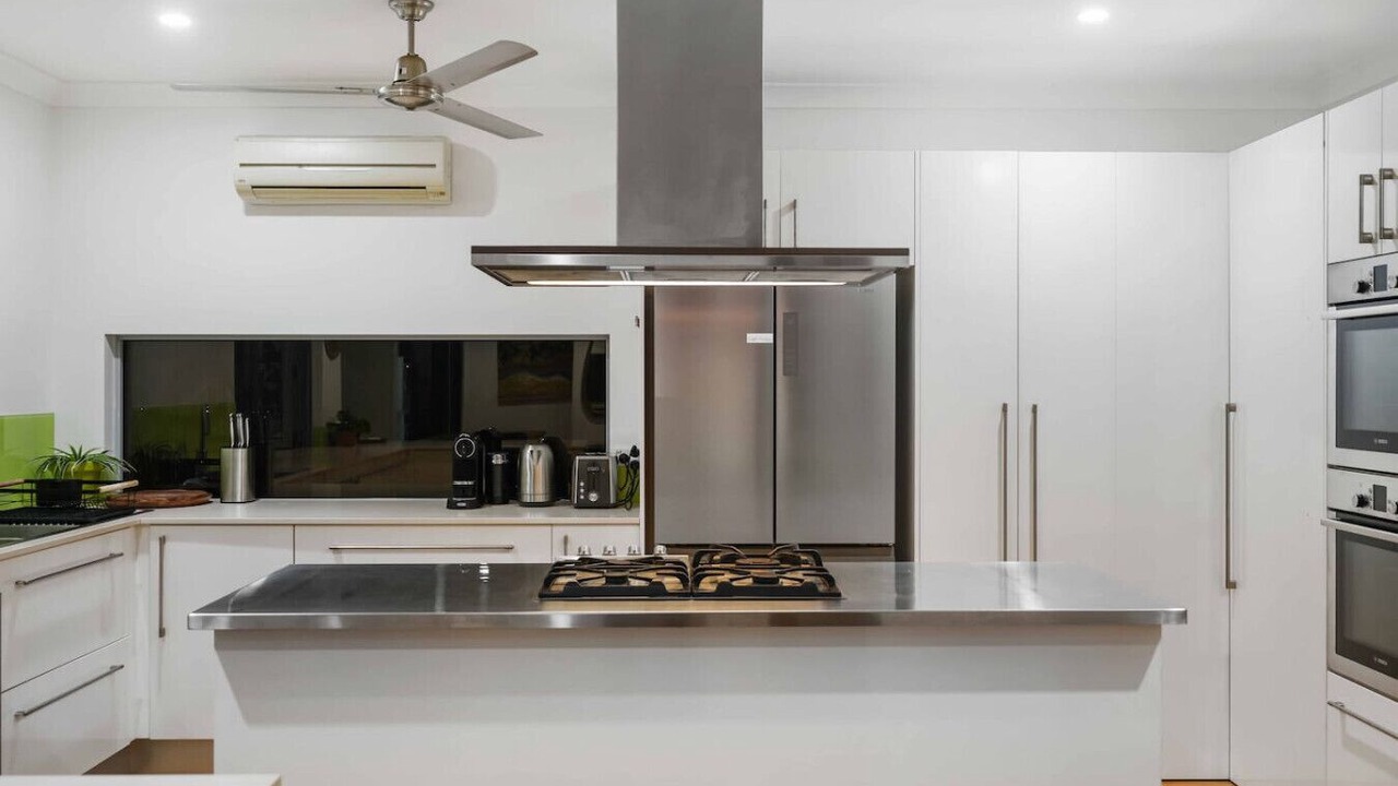 Photo of Kitchen in Trinity Beach