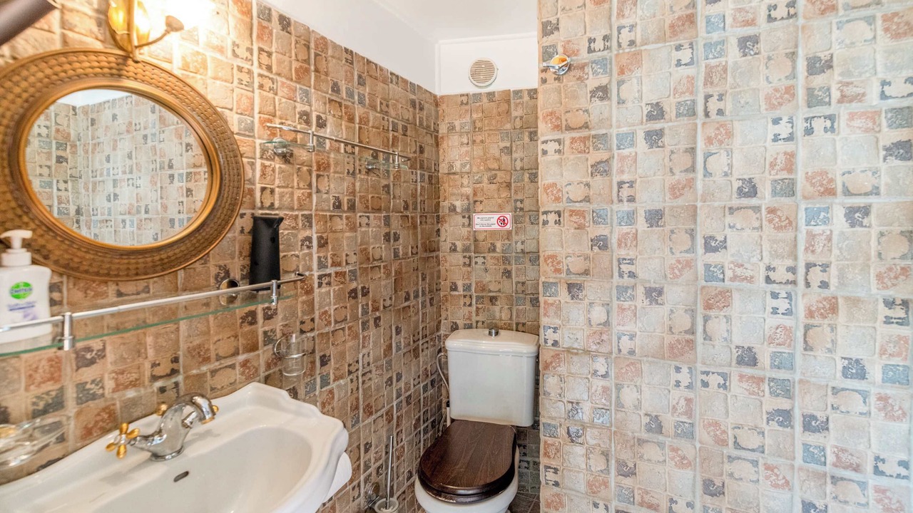 Photo of Bathroom in Platrithias