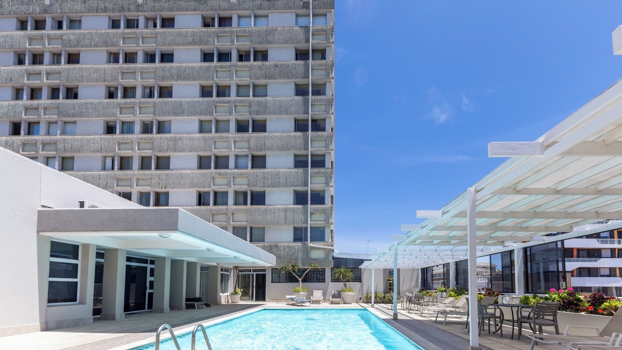 Photo of Outdoor in Three Anchor Bay