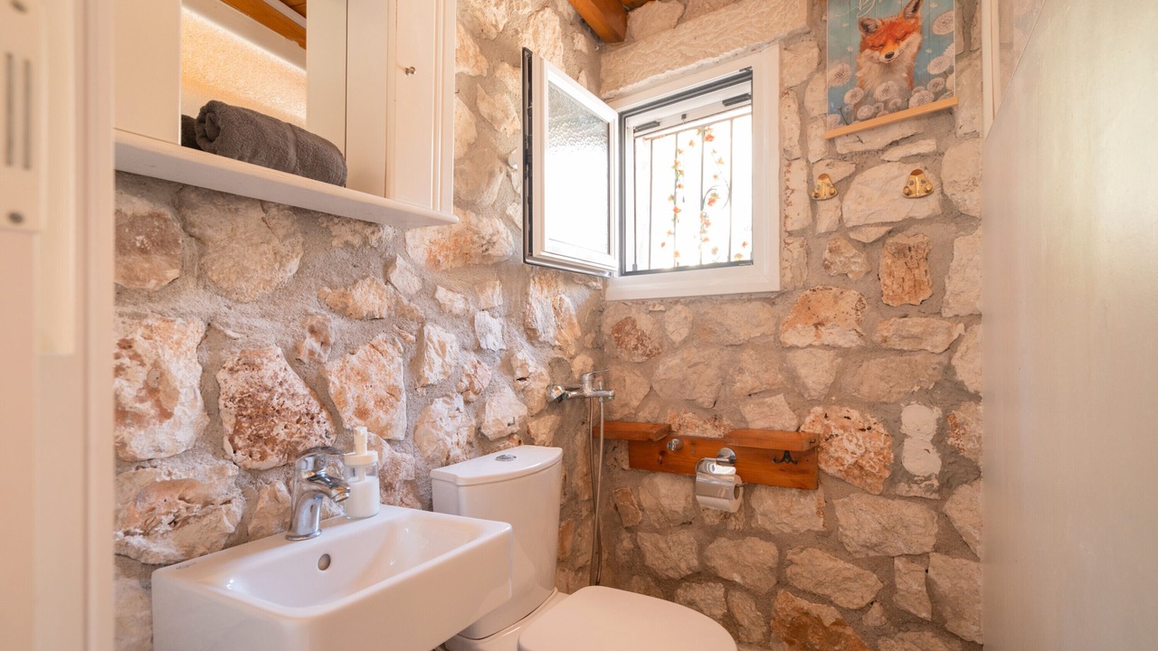 Photo of Bathroom in Fternon