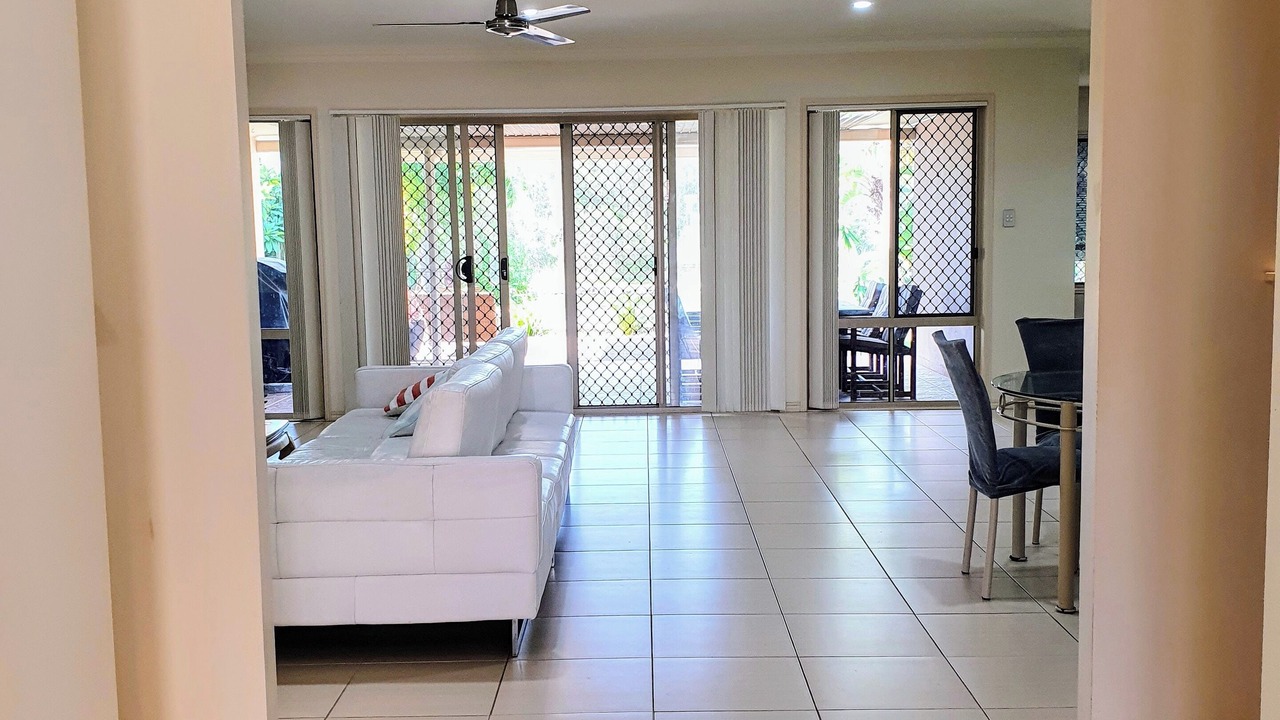 Photo of Livingroom in Eli Waters