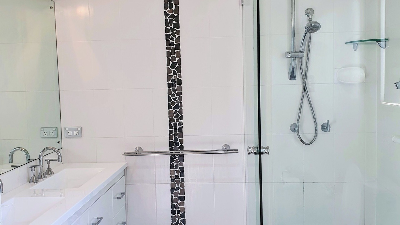 Photo of Bathroom in Eli Waters