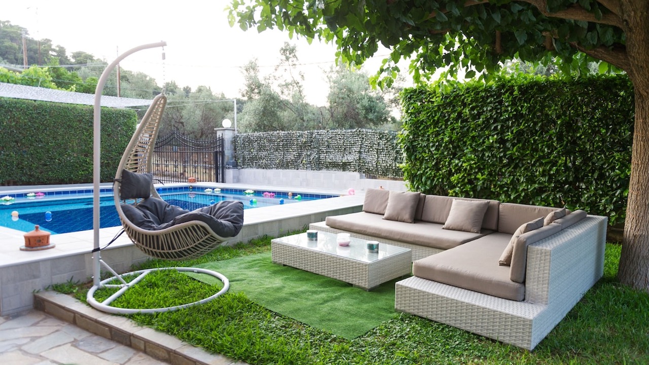 Photo of Outdoor in Lampiri