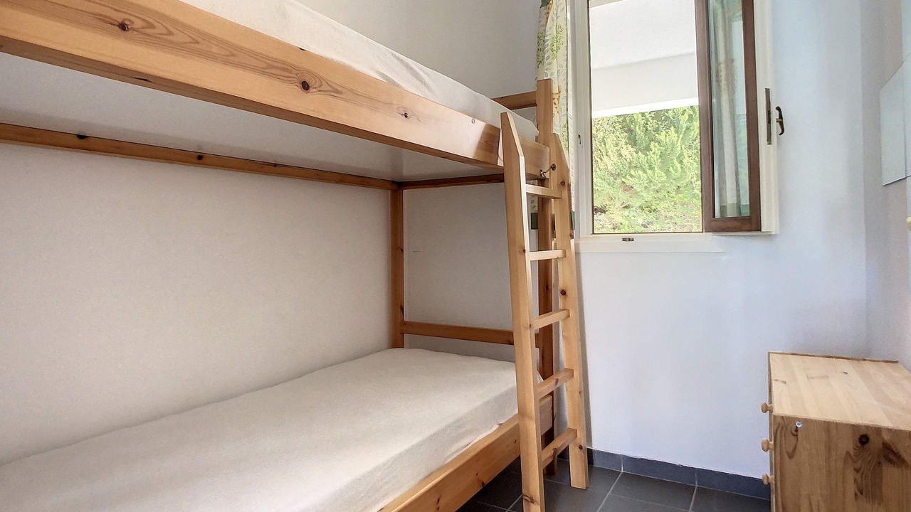 Photo of Bedroom in Plepi