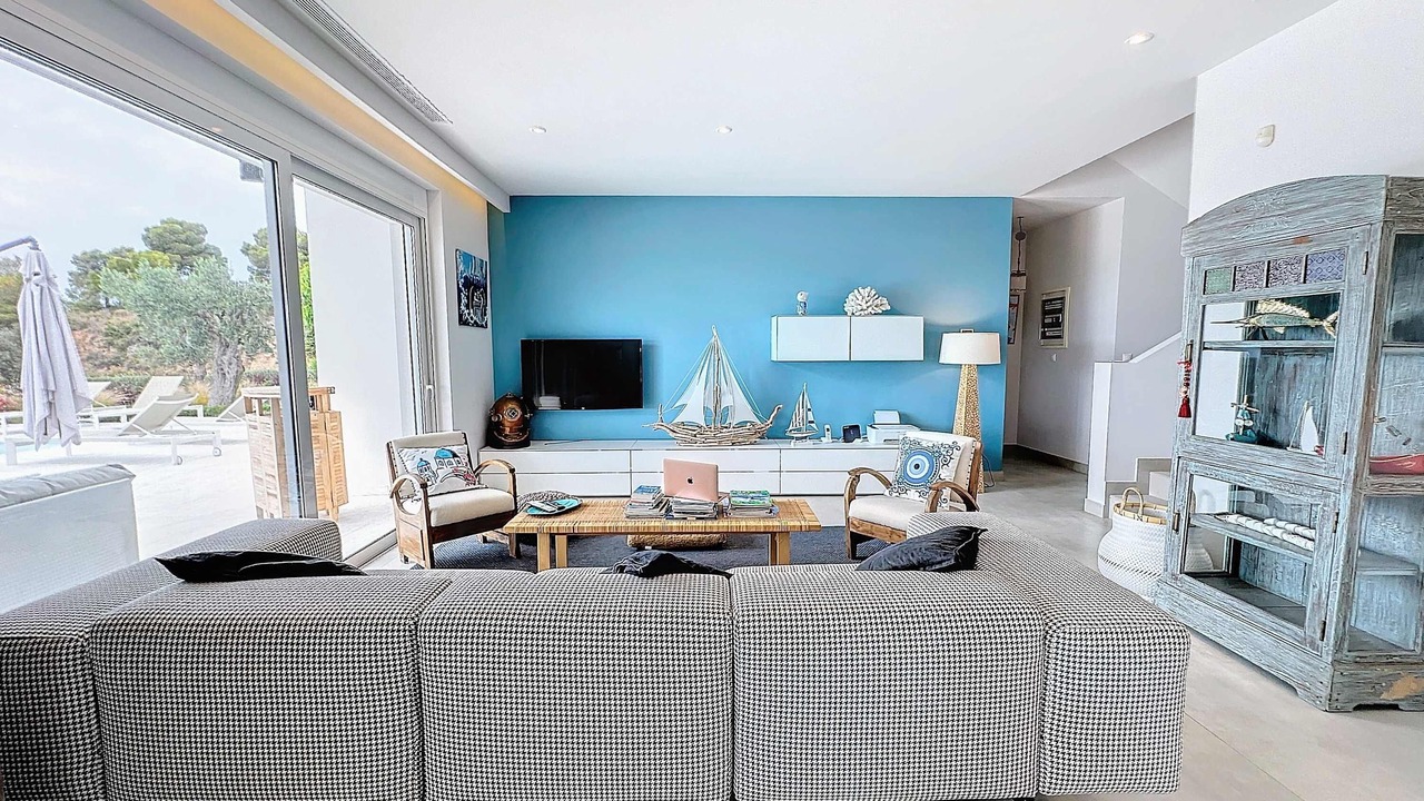 Photo of Livingroom in Agii Anargiri