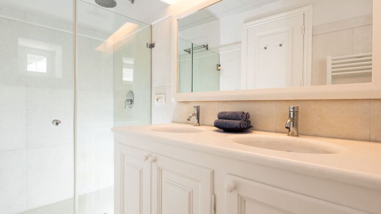 Photo of Bathroom in Hydra