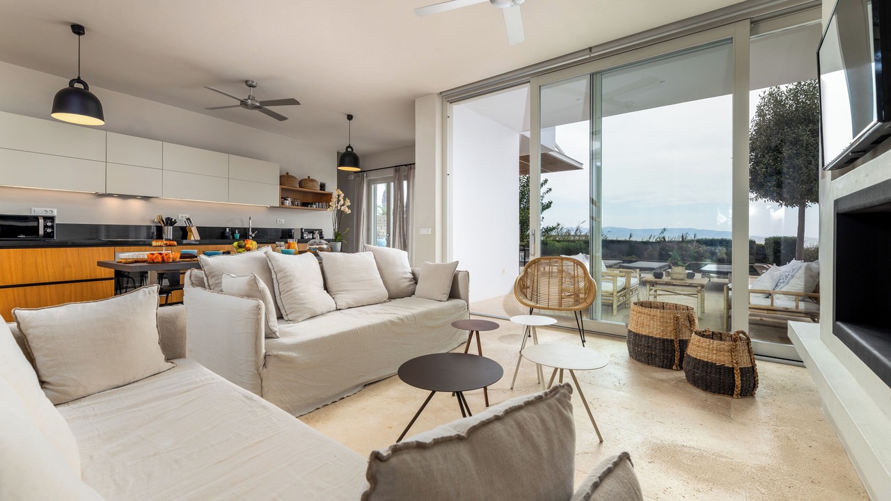 Photo of Livingroom in Drios
