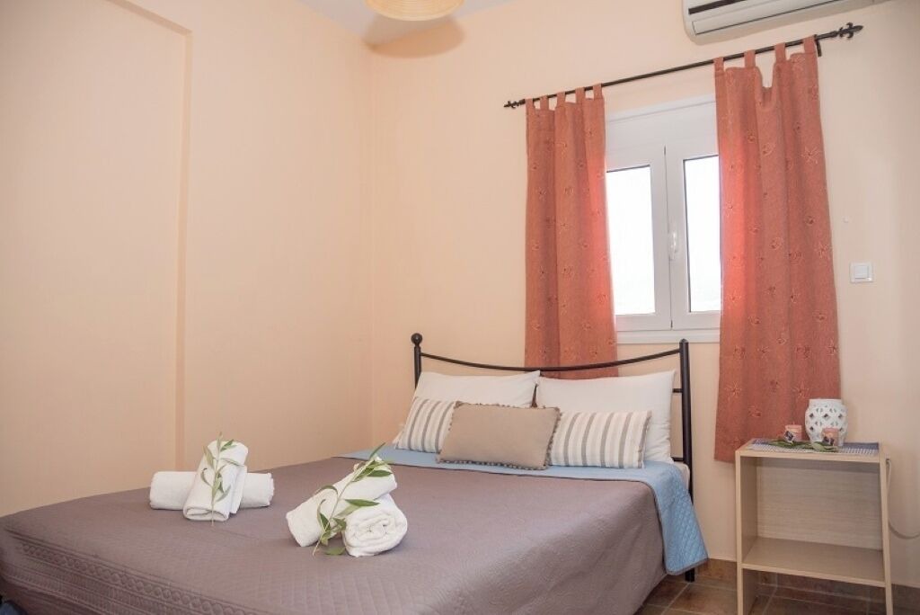 Photo of Bedroom in Thermisia
