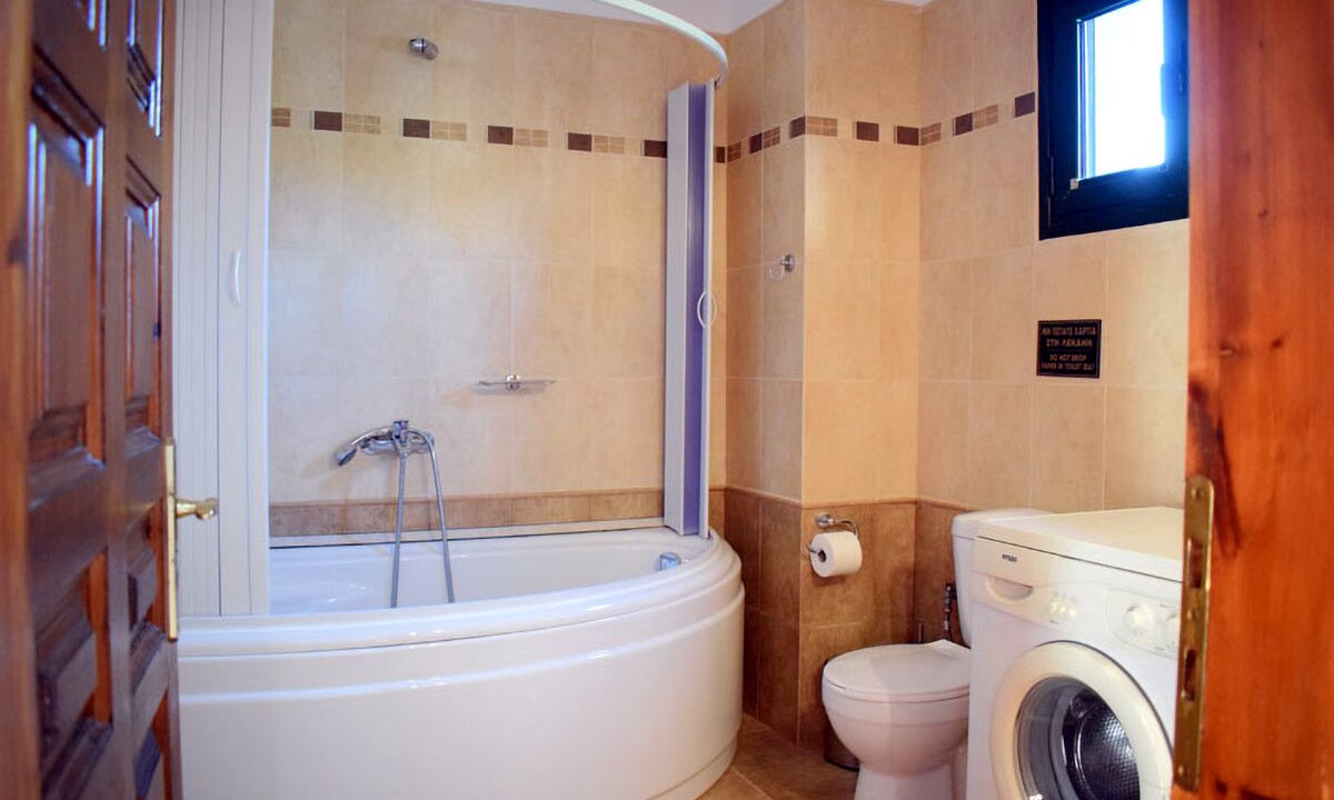 Photo of Bathroom in Alonissos