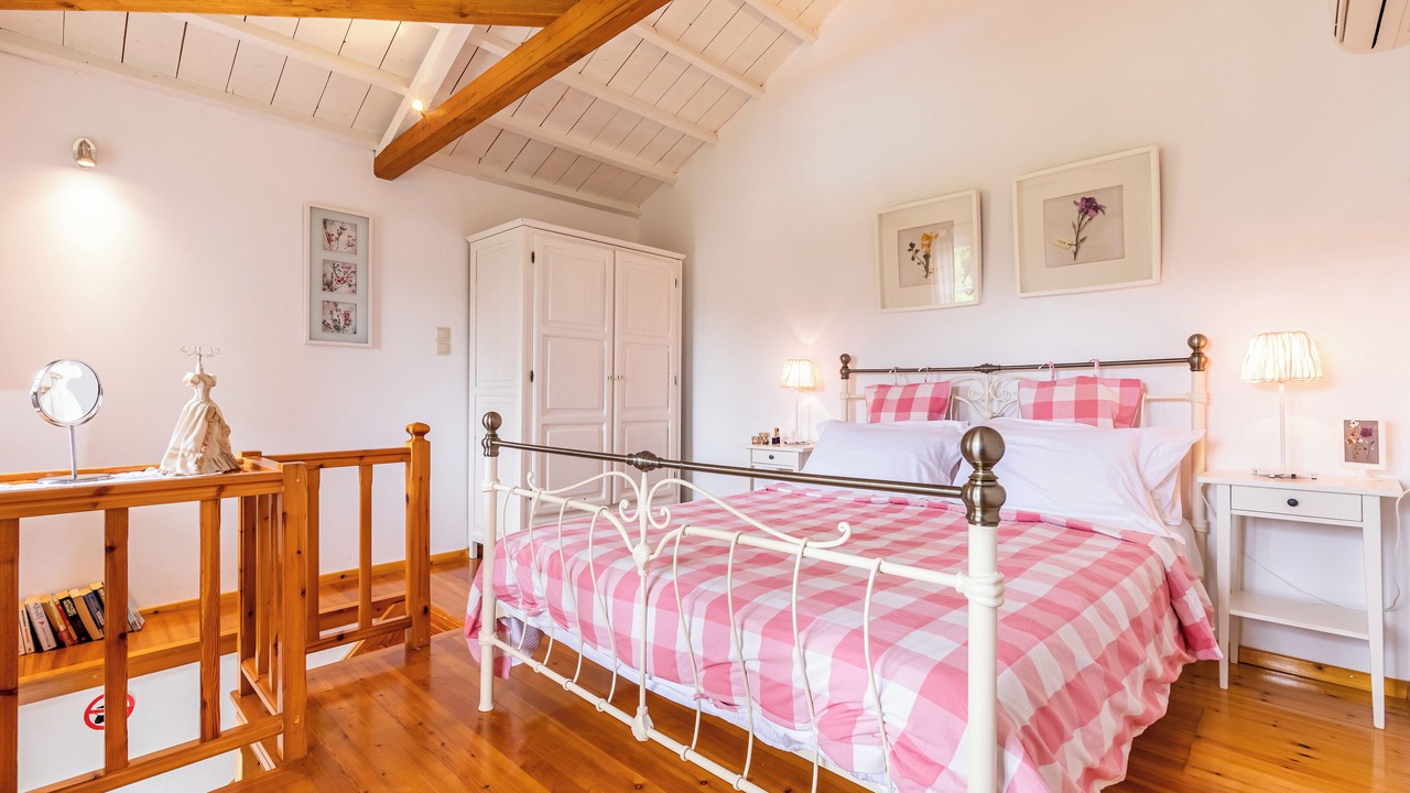Photo of Bedroom in Stafylos