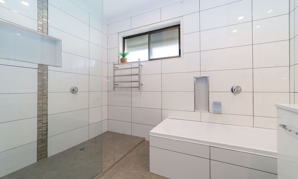 Photo of Bathroom in Pialba