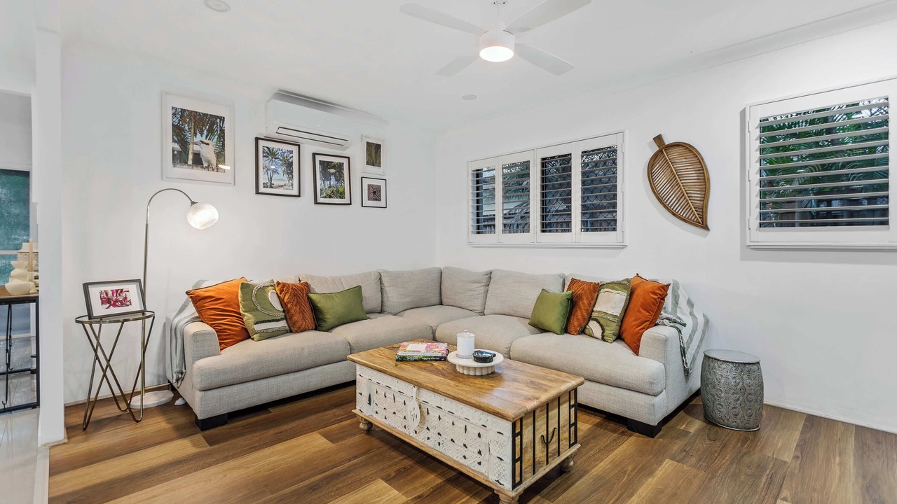 Photo of Livingroom in Kewarra Beach