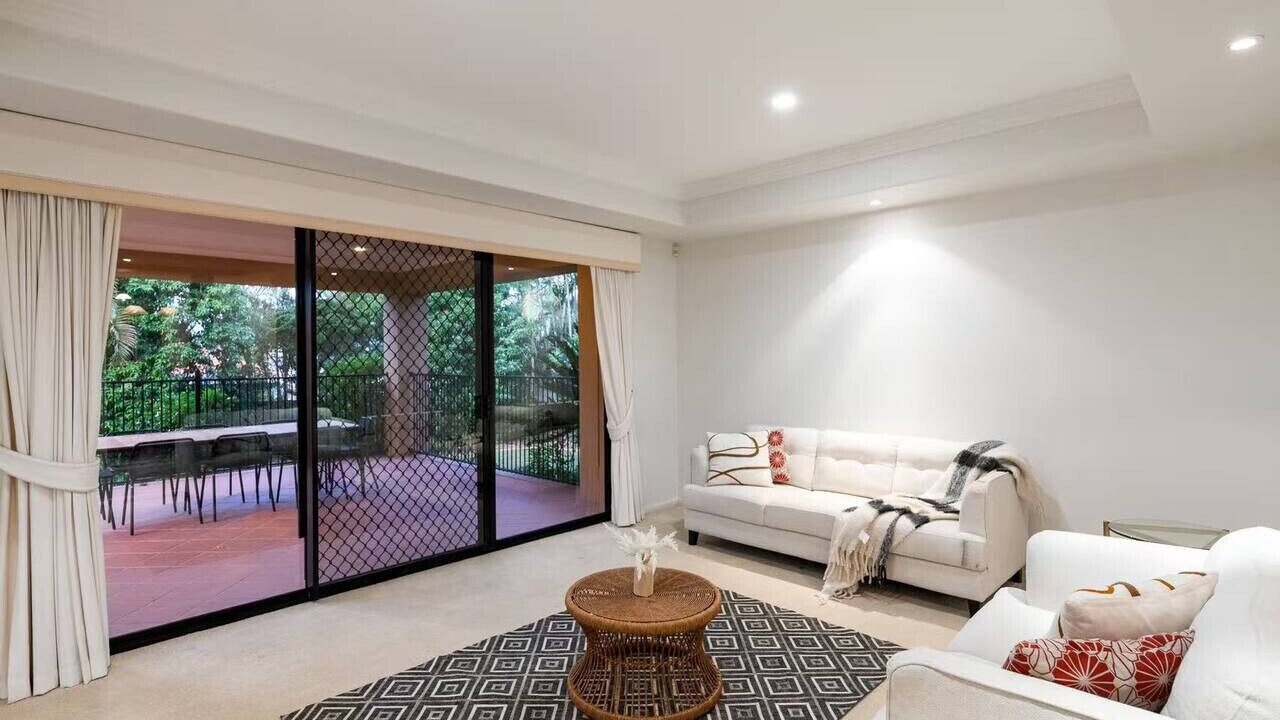 Photo of Livingroom in Parkinson