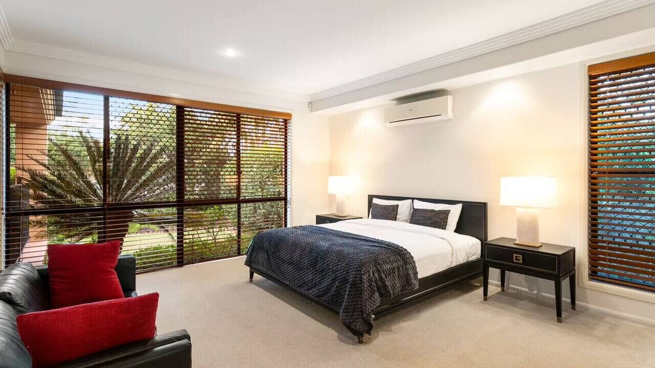 Photo of Bedroom in Parkinson