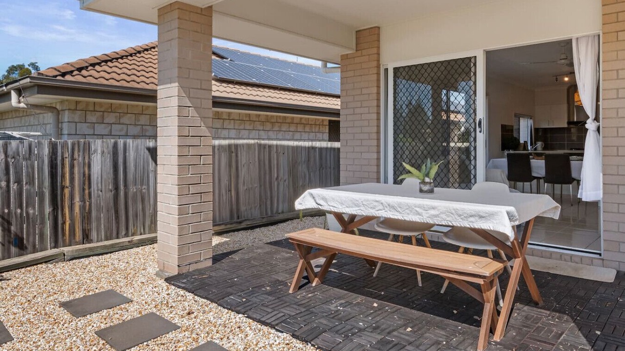 Photo of Outdoor in Deebing Heights