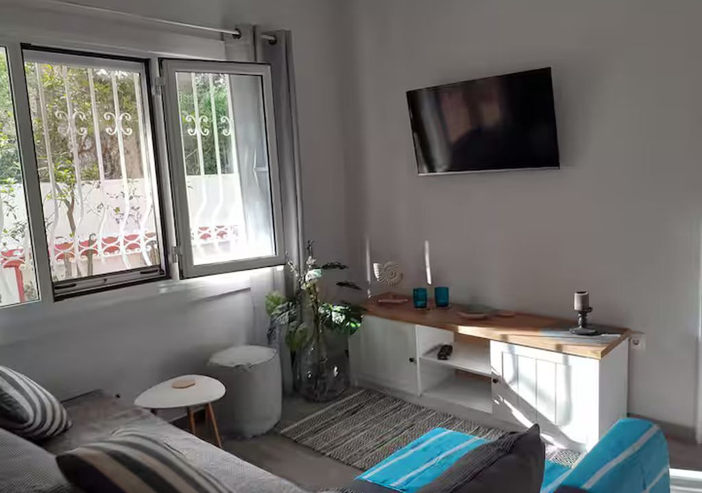 Photo of Livingroom in Glyfada