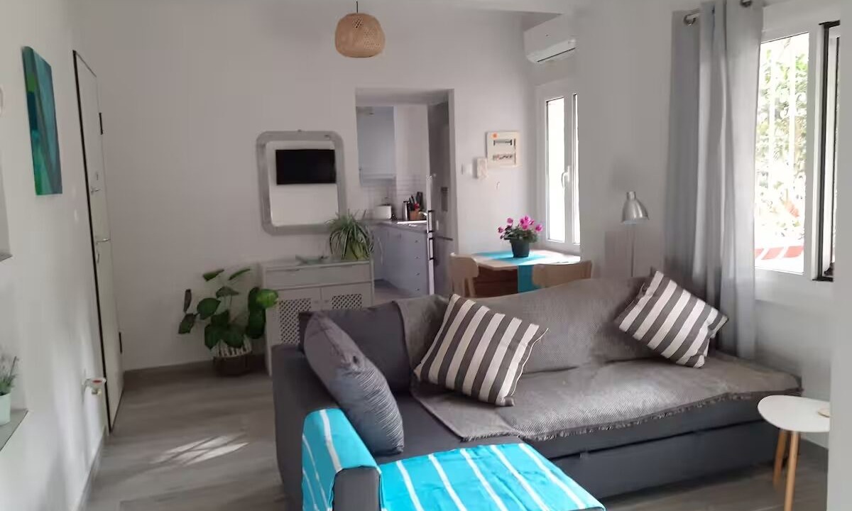 Photo of Livingroom in Glyfada