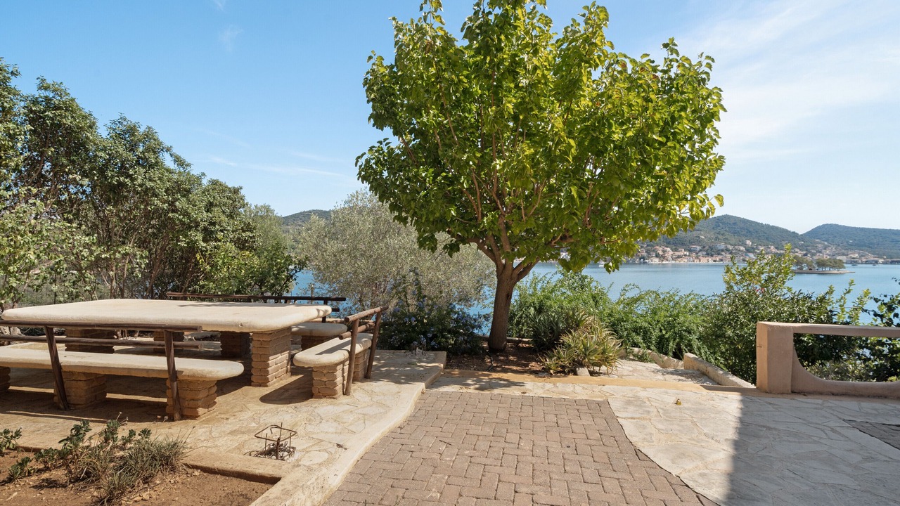 Photo of Outdoor in Vathy