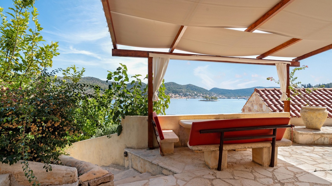 Photo of Patio Balcony in Vathy