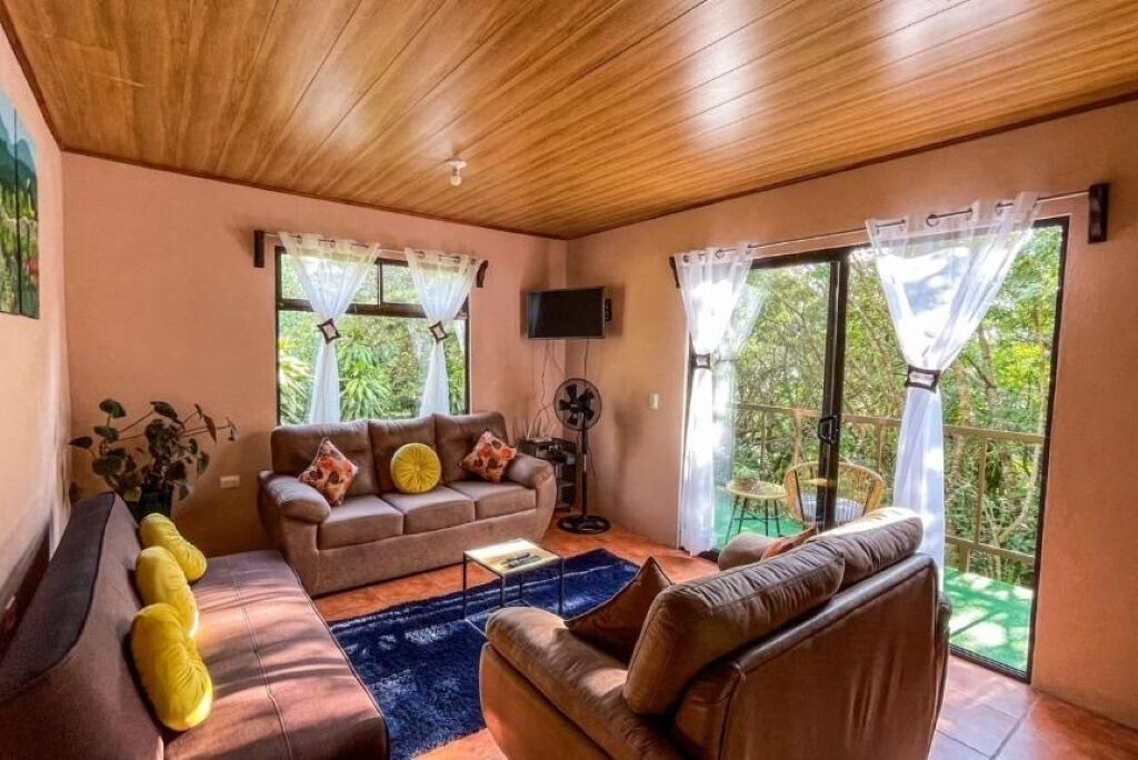 Photo of Livingroom in Santa Elena