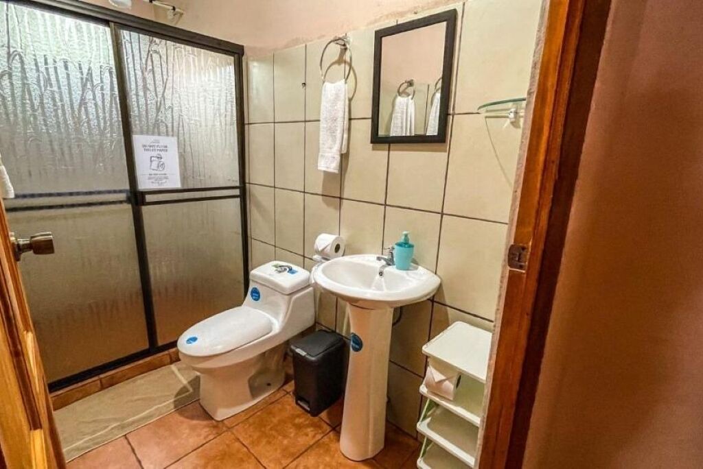 Photo of Bathroom in Santa Elena