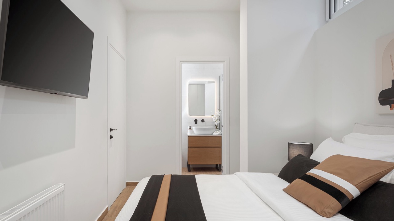 Photo of Bedroom in Glyfada