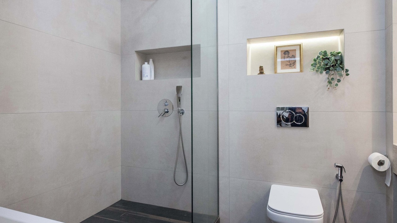 Photo of Bathroom in Mets