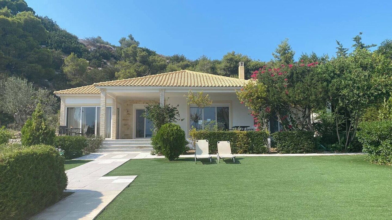 Photo of Outdoor in Limni Vouliagmenis