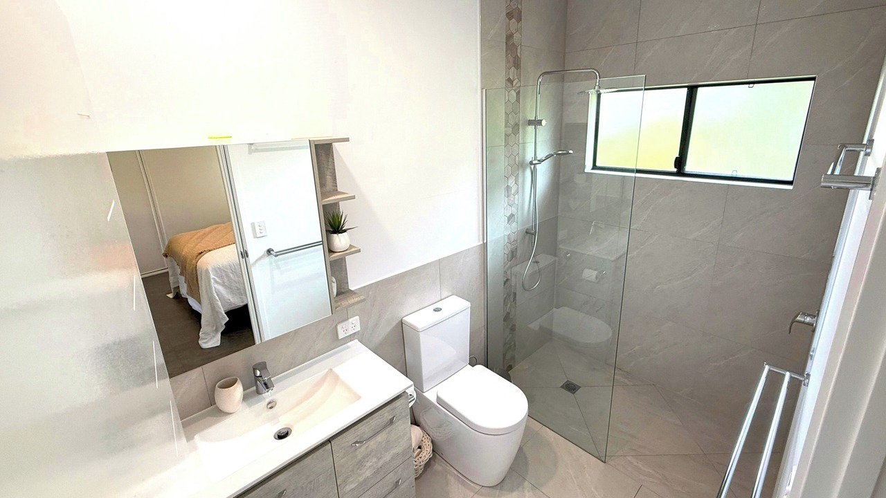 Photo of Bathroom in Mapleton