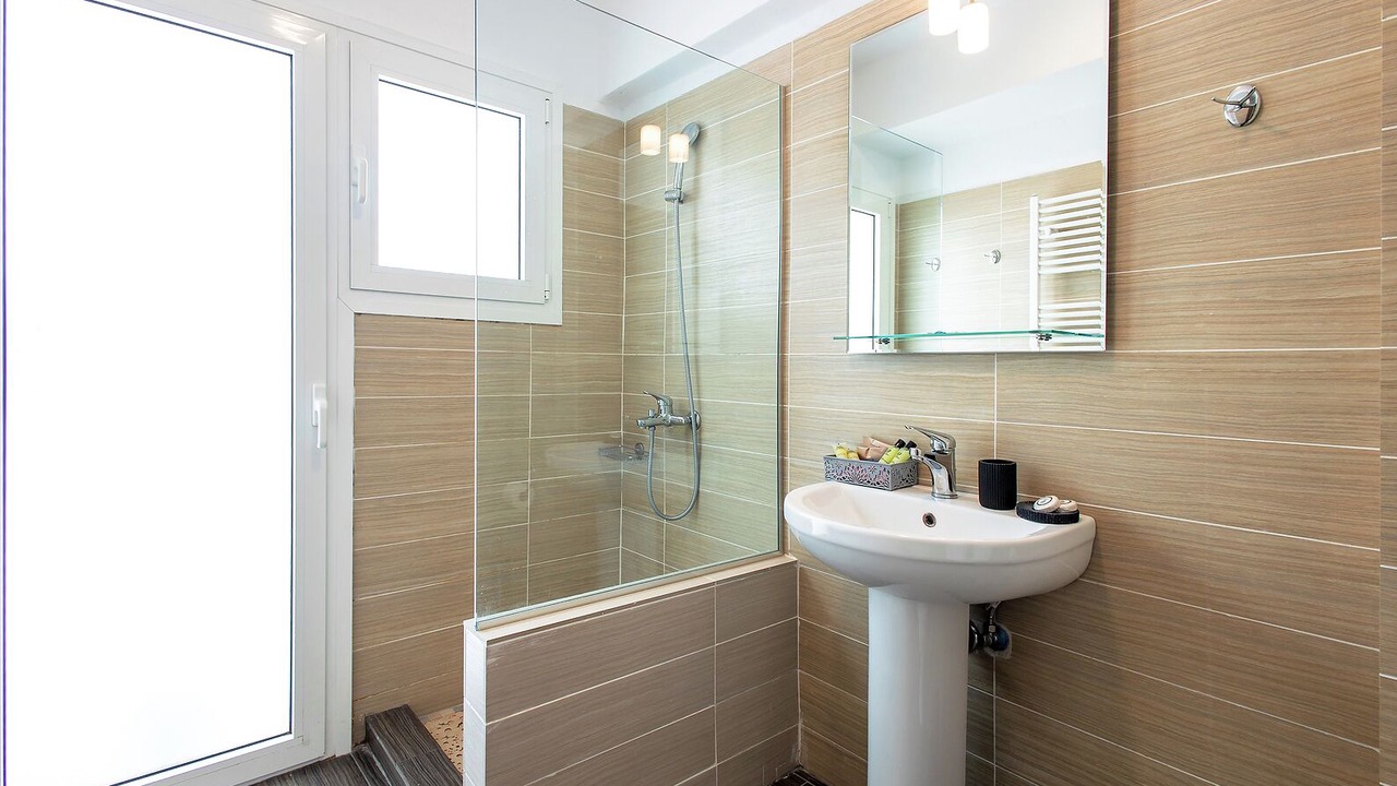 Photo of Bathroom in Agios Panteleimonas