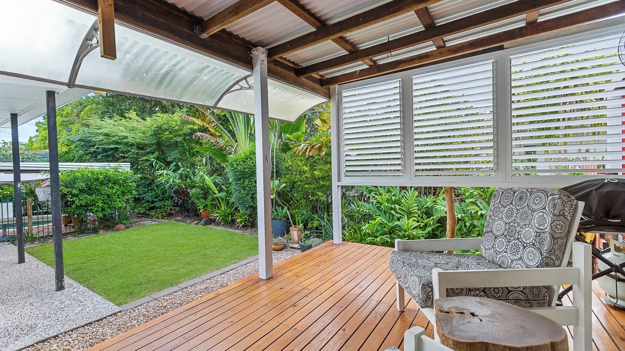 Photo of Patio Balcony in Machans Beach