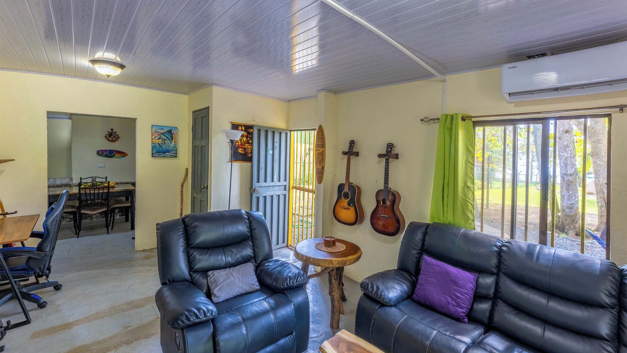 Photo of Livingroom in Esterillos Oeste