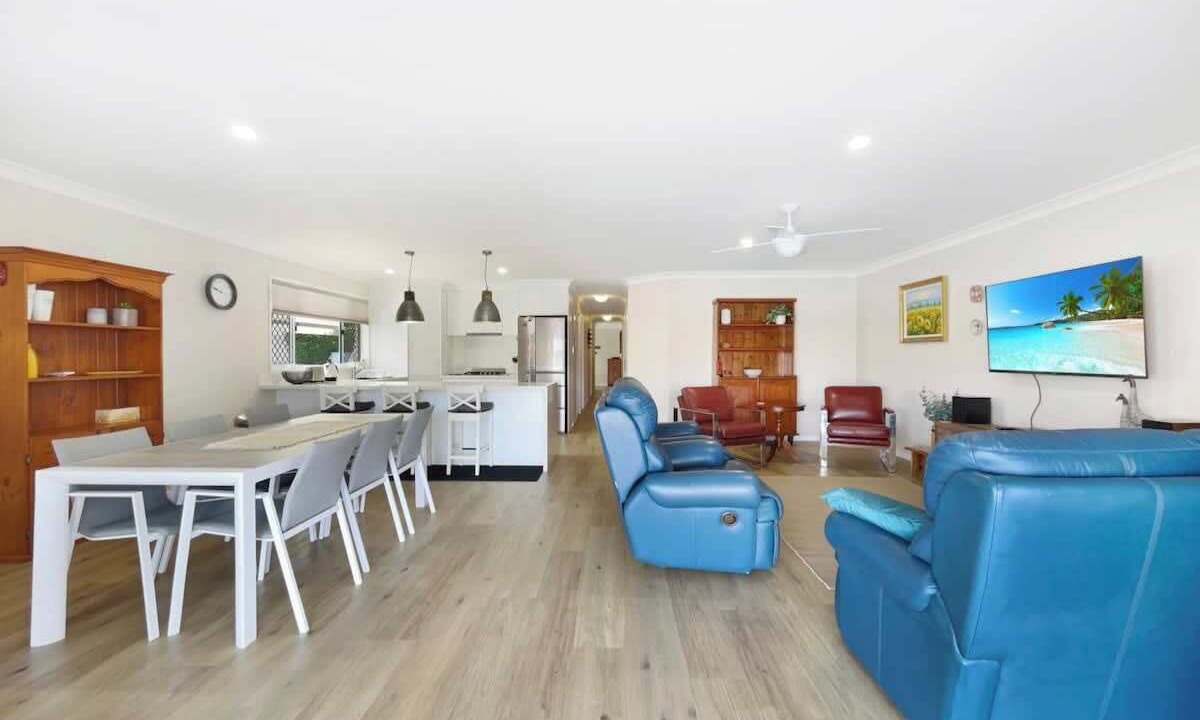 Photo of Others in Banksia Beach