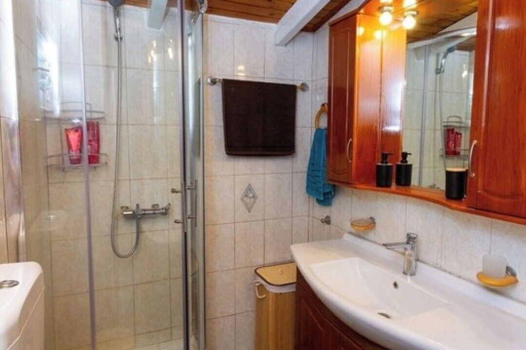 Photo of Bathroom in Loutra Edipsou