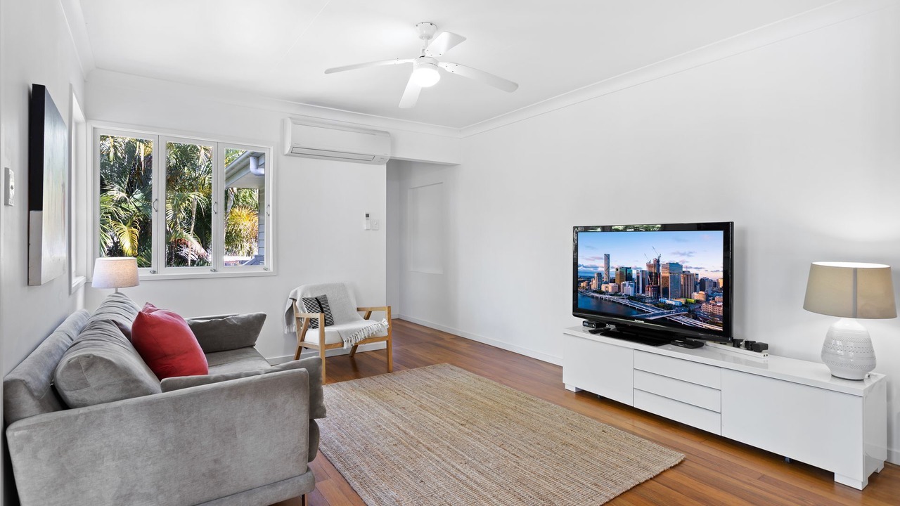 Photo of Livingroom in Stafford Heights