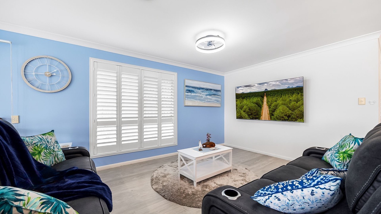 Photo of Livingroom in Wurtulla