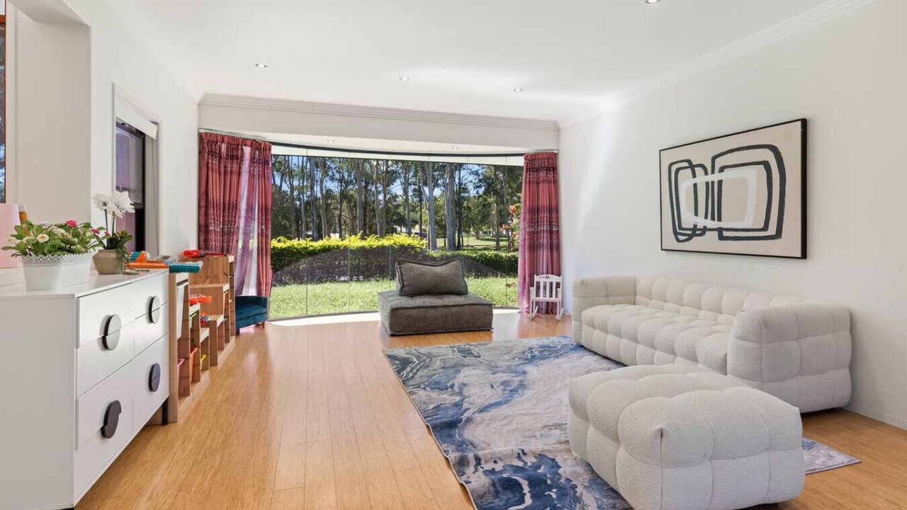 Photo of Livingroom in Parkinson