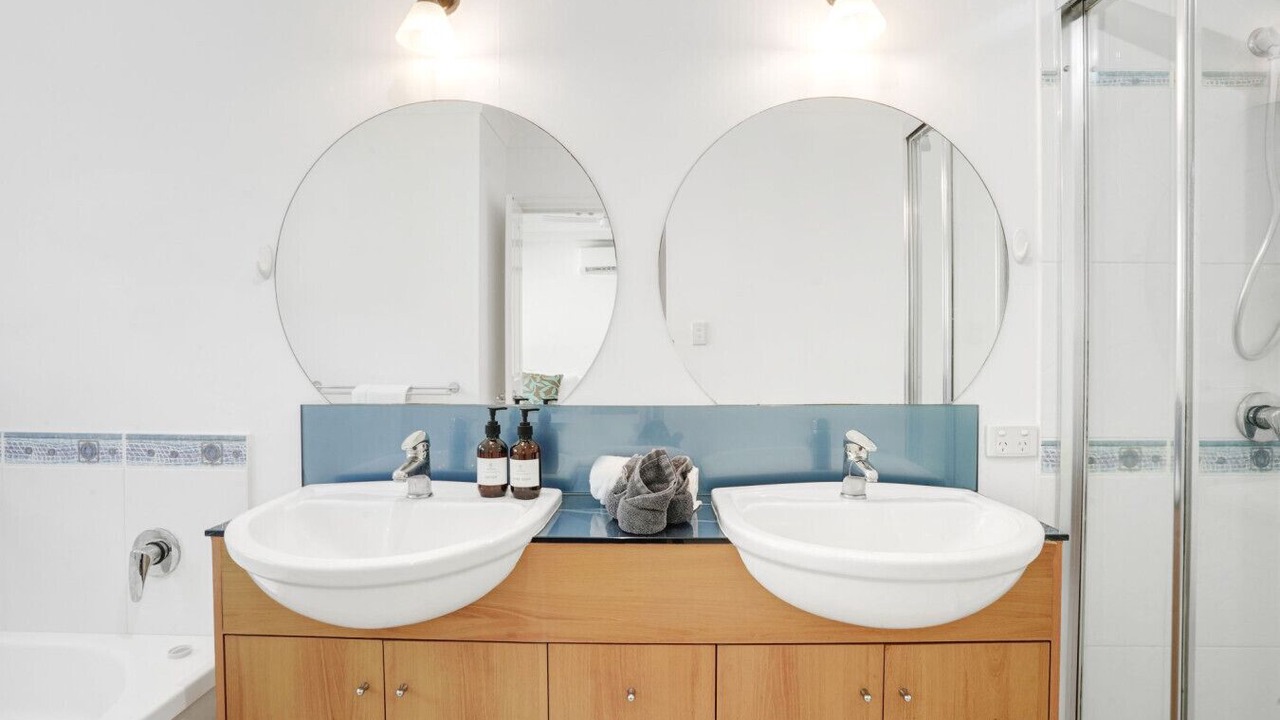 Photo of Bathroom in Yorkeys Knob