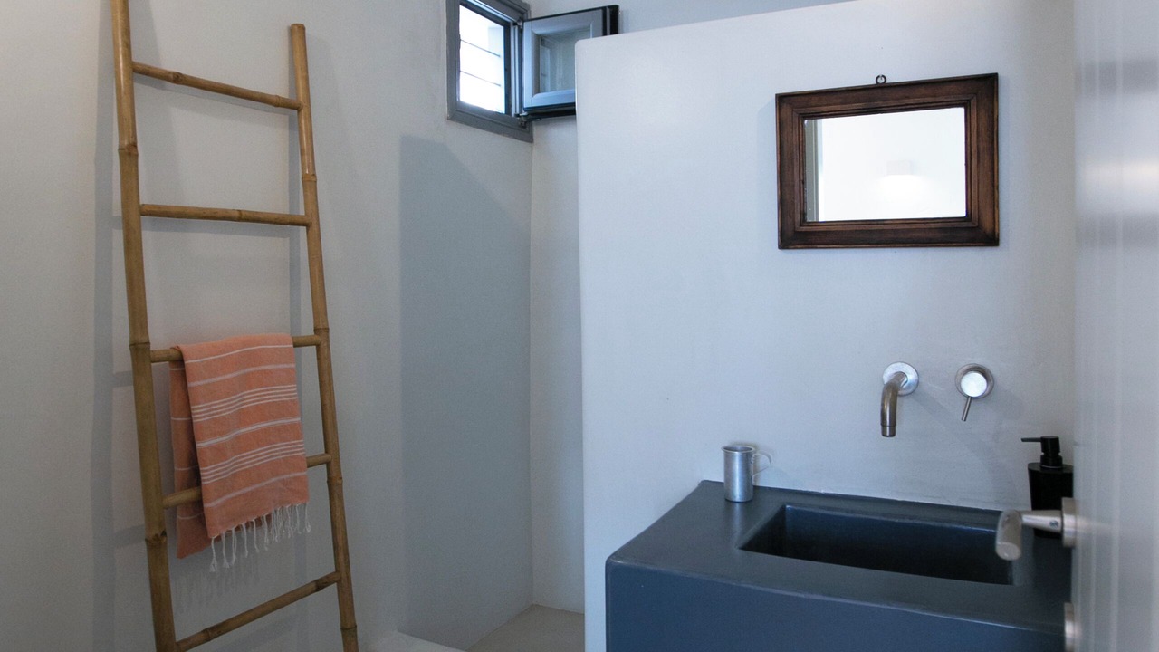 Photo of Bathroom in Drios